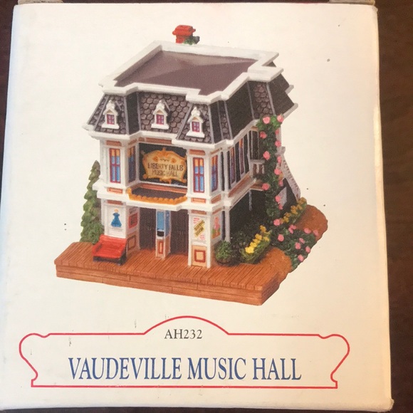 New Liberty Falls Collection 3x$20 - Picture 5 of 12